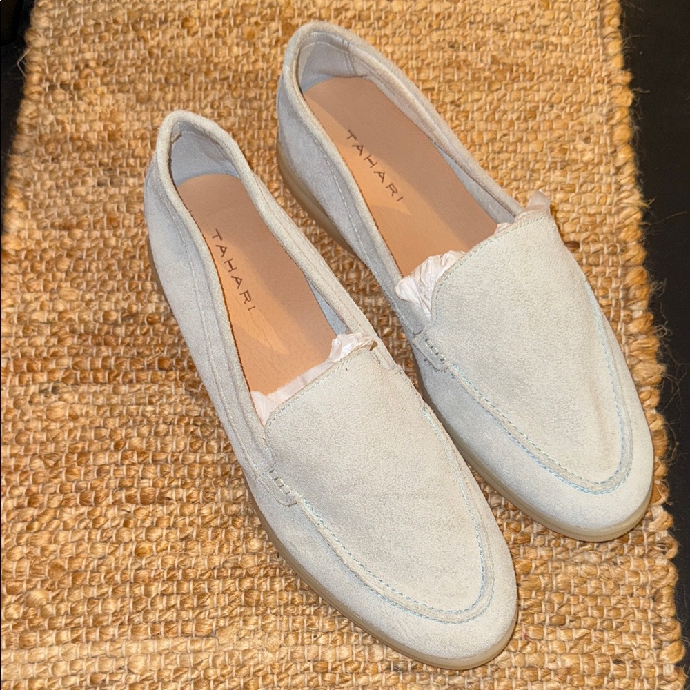 Tahari Soft Gray Blue Suede Loafers Size 9